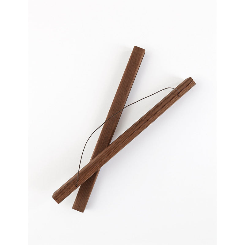 Magnetic Hanger, Smoked Walnut - Doenvang